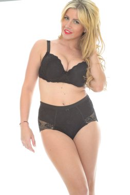 Güzel çekici seksi genç kadın iç çamaşırı kadar şehvetli siyah PIN poz