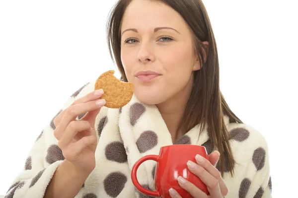 Hoofd geschoten levensstijl portret van een aantrekkelijke mooie jonge Kaukasische vrouw — Stockfoto