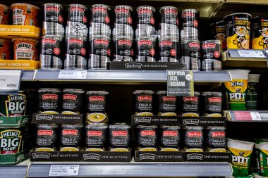 Londra İngiltere, 28 Kasım 2025, Süpermarket Baxters Seçimi Geleneksel Lezzetli Çorbalar