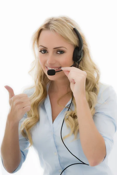 Jeune femme d'affaires attrayante utilisant un casque téléphonique — Photo