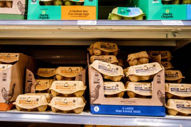 Londra İngiltere, 02 Ocak 2026, Orta ve Büyük Serbest Yumurta Kutuları Seçimi