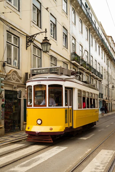 Lizbon tramvay sayı 28