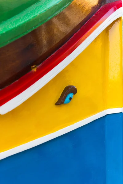 Malta barcos de pesca de colores — Foto de Stock