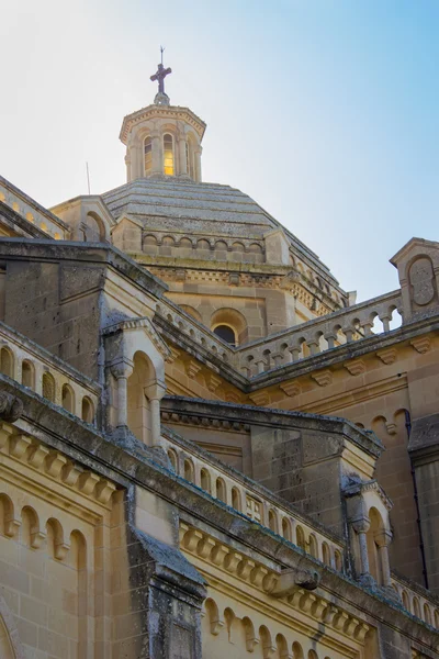 Ta' Pinu kilisede Gozo — Stok fotoğraf