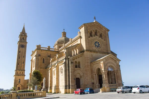 Ta "Pinu kościoła w Gozo — Zdjęcie stockowe