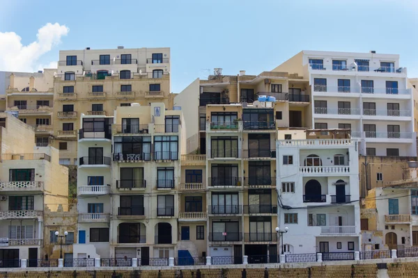 Construção nas costas — Fotografia de Stock