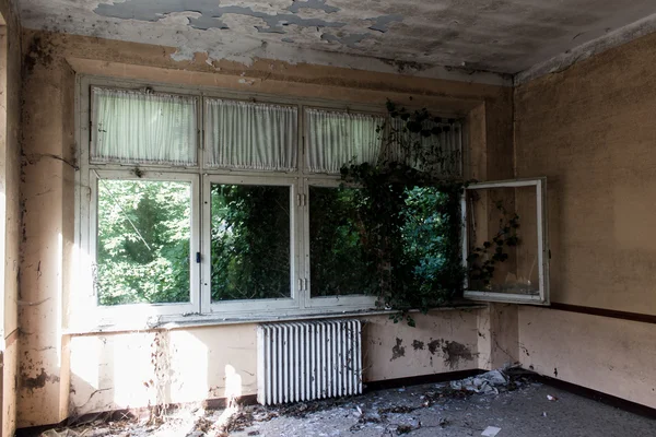 Abandoned building — Stock Photo, Image