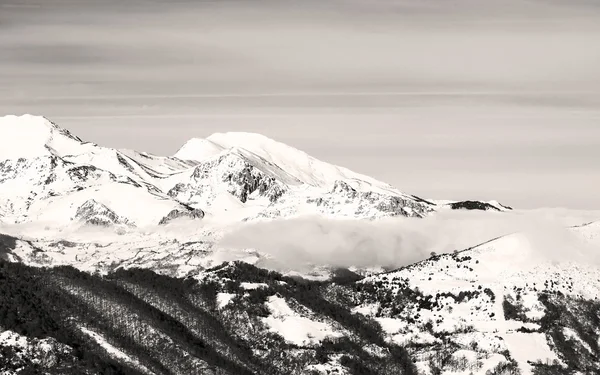 View of the mountain pass of Pajares between Leon and Asturias i Royalty Free Stock Images