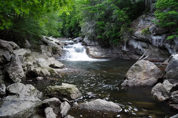 Scenic Quarry Falls — Stockfoto