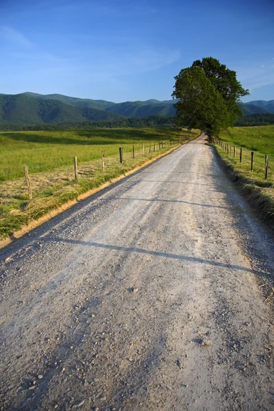 Passeio Cênico através de Cades Cove — Fotografia de Stock