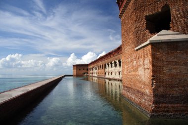 Fort Jefferson deniz manzarası