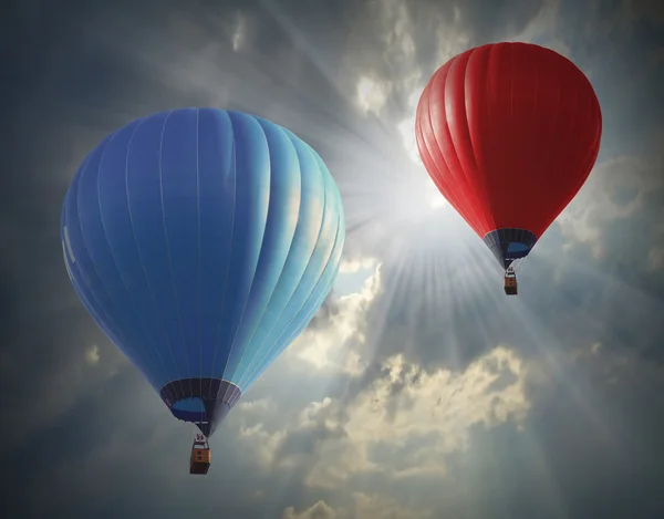 Varmluftsballonger i himlen — Stockfoto