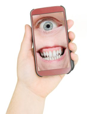 Hareket eden telefon ile göz ve diş.