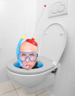 Deli scuba diver tuvalet kase.