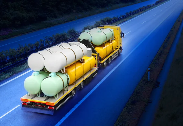 De tanker truck — Stockfoto