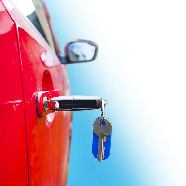 Key at car doors. — Stock Photo, Image