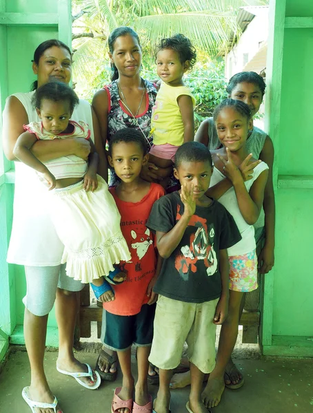 Familia criolla nicaragüense — Foto de Stock