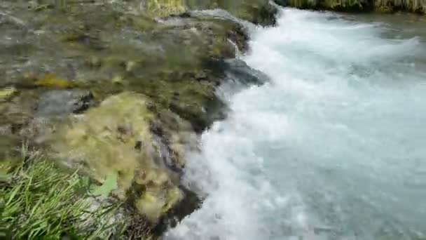 Zillertal Alps stream water — Stock Video