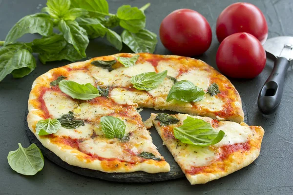 Homemade Pizza Margarita Selective Focus — Stock Photo, Image