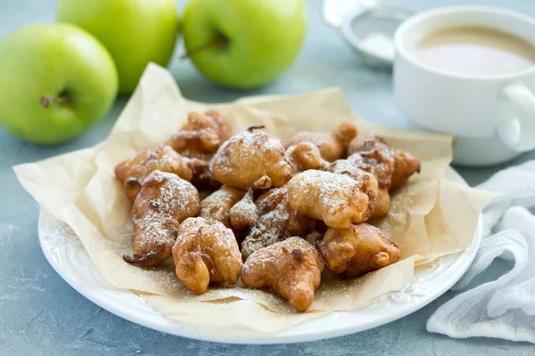 donuts with apples \