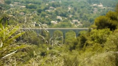Güney Fransa'da Tourrettes sur Loup'ta manzara