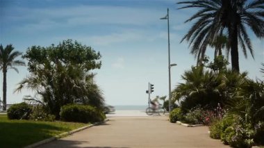 Boulevard Crocs de Gagnes Cote D'Azur