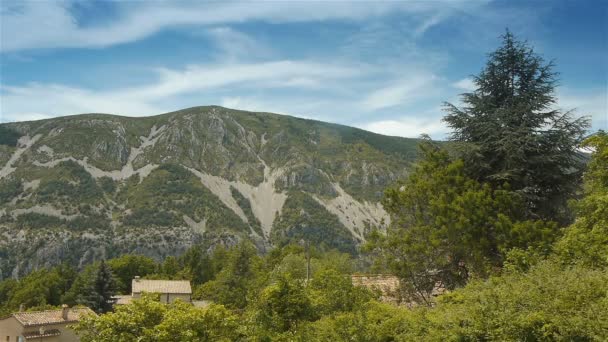 Strome wzgórza pre Alpes w południowej Francji — Wideo stockowe