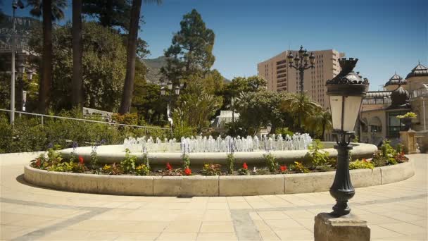 Luxus-Brunnen in Monaco, Cote d 'Azur — Stockvideo