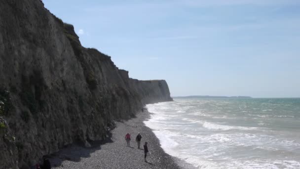 Praia perto de Calais, França — Vídeo de Stock