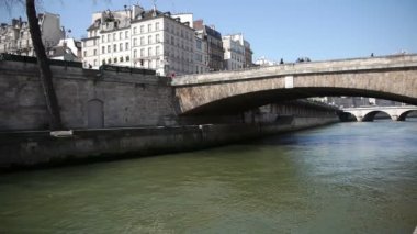 Seine Nehri Köprüsü