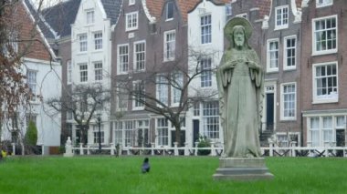 Begijnhof avlusu. Amsterdam