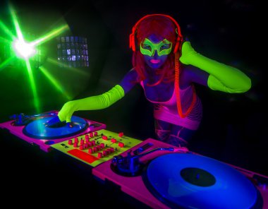 seksi neon uv kızdırma Dj