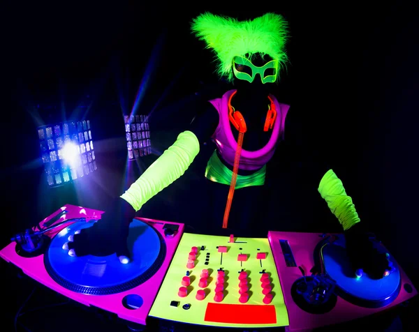 Sexy neon uv bagliore DJ — Foto Stock