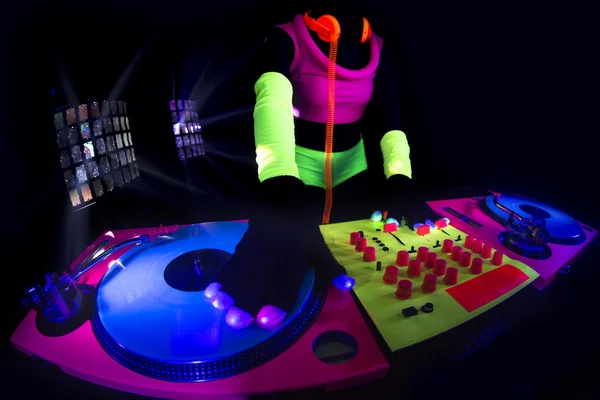 Sexy neon uv brilho DJ — Fotografia de Stock