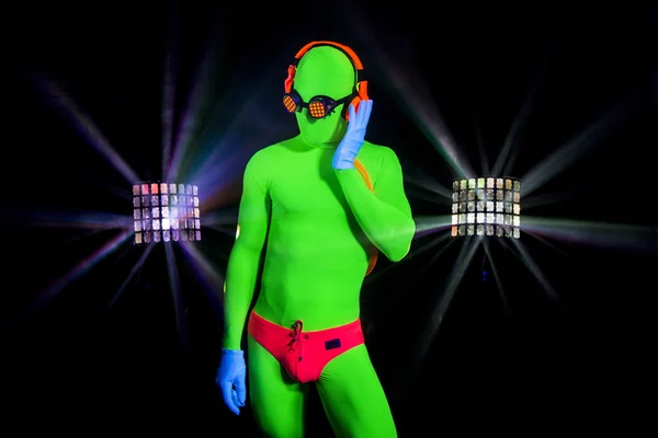 Seksi neon glow suit adam — Stok fotoğraf