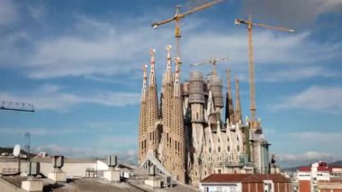Sagrada Familia, Barcelona, İspanya 'nın hızlı döngü süresi