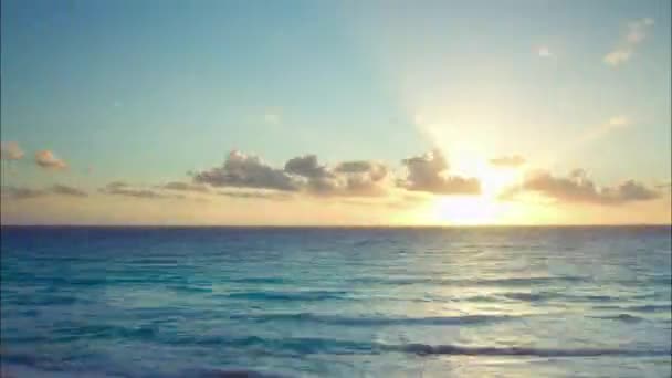 Loopable videó a nap felkel a karibi térségben — Stock videók