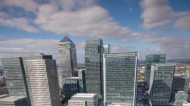 Canary Wharf, Docklands, Londra 'nın hızlandırılabilir döngü görüntüleri