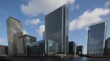 Canary Wharf, Docklands, Londra 'nın hızlandırılabilir döngü görüntüleri
