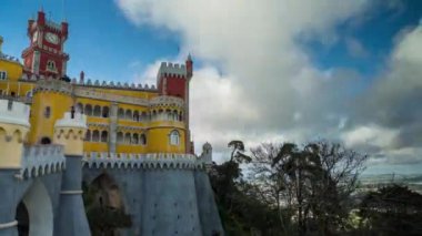 Portekiz 'deki Sintra Kalesi zaman döngüsü