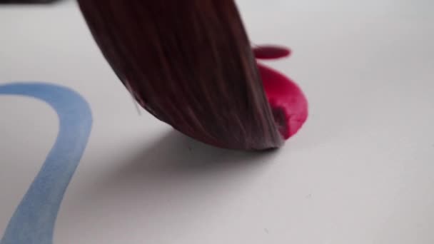느린 동작을 칠하는 페인트 붓 — 비디오