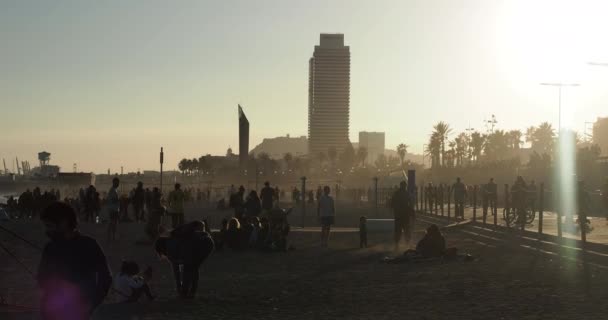 Barcelona beach in later afternoon — Stock Video