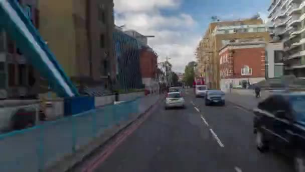 Séquences rapides bouclables après la circulation sur le pont de la tour — Video