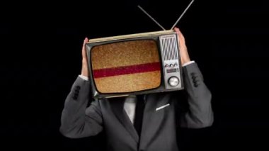 Kafasında TV olan takım elbiseli bir adam.