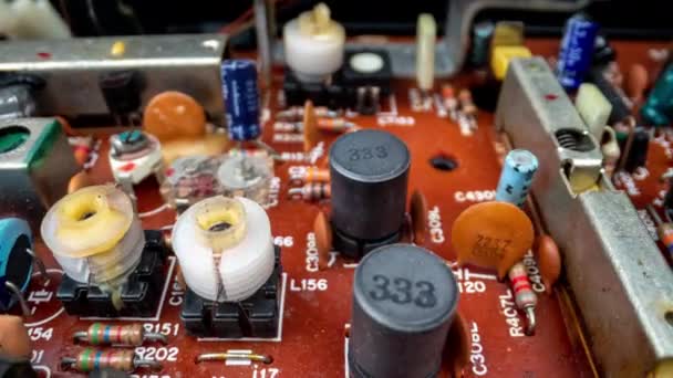 Vintager ghettoblaster circuit board — Stock video