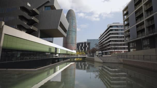Barcelona design Museum and skyline timelapse — стокове відео