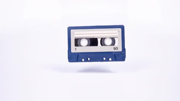 Cassette avec bande se répandant — Video