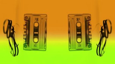 Hareket eden ve dans eden kasetleri durdurun.