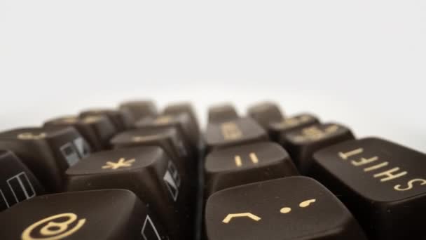 Macro video de teclado vintage — Vídeo de stock
