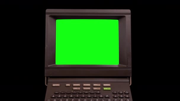 Computador vintage com tela verde — Vídeo de Stock